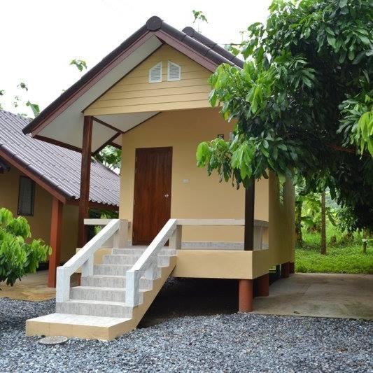 Baan Rai Pu Fa Lodge *
