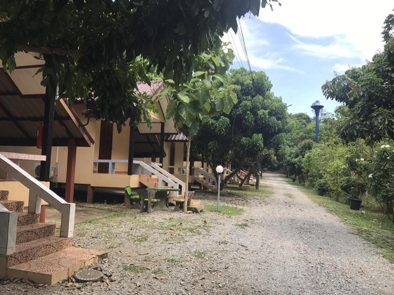 Baan Rai Pu Fa Lodge Sattahip