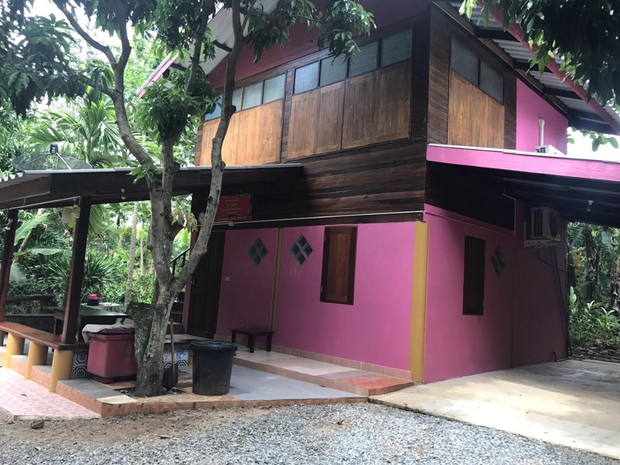 Baan Rai Pu Fa Lodge Sattahip